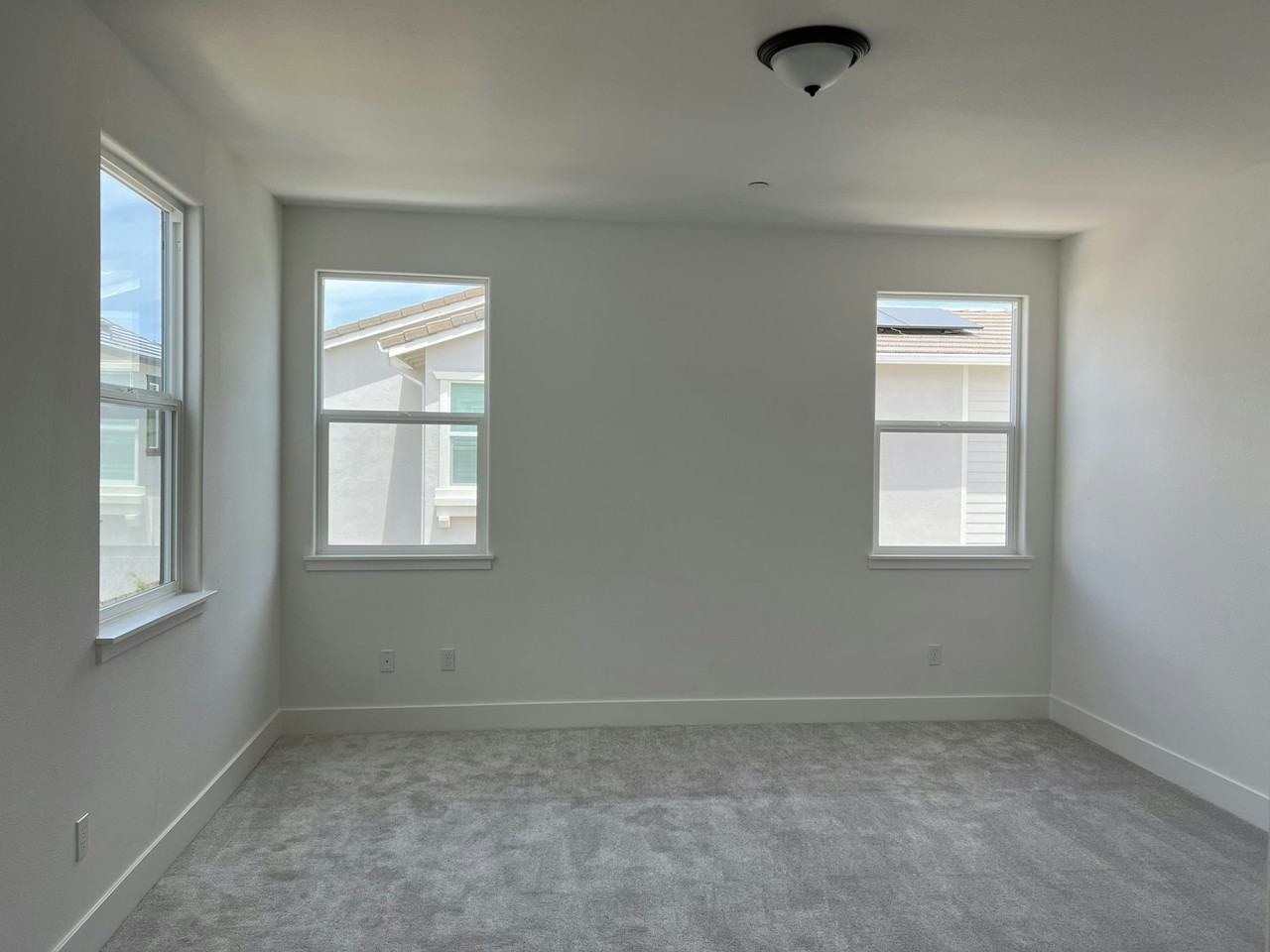 3512 Jeffrey Pine Lane - Photo 4 of 12