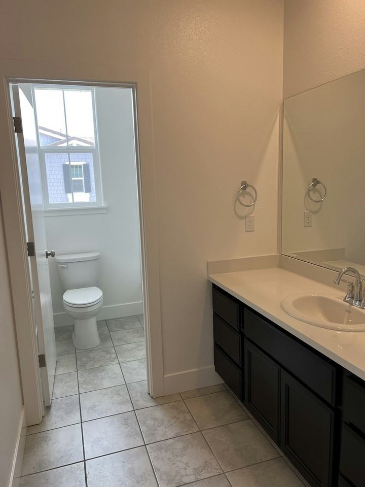 3512 Jeffrey Pine Lane - Photo 5 of 12