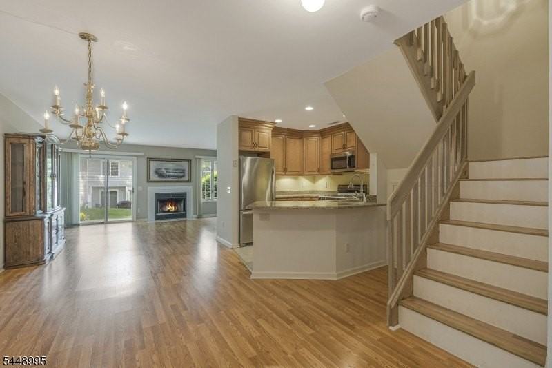 28 Helton Ter - Photo 3 of 23