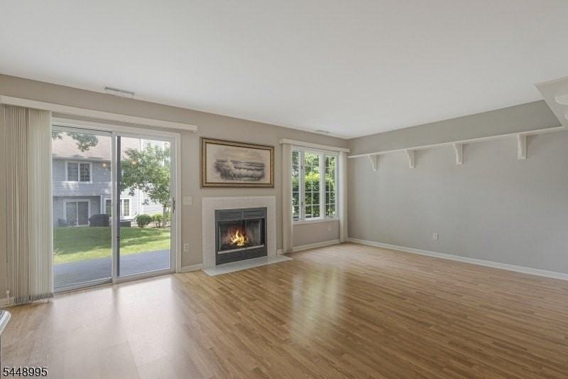 28 Helton Ter - Photo 7 of 23