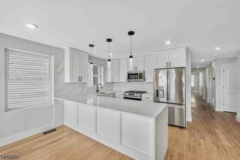 62 Hillside Ave #1