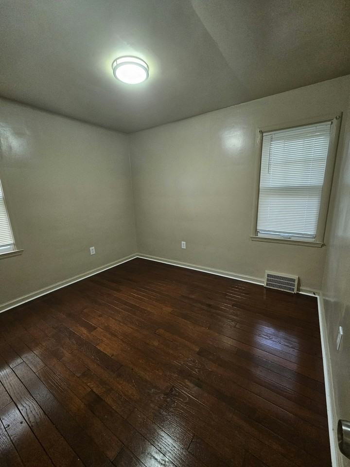 8673 Artesian Street - Photo 4 of 14