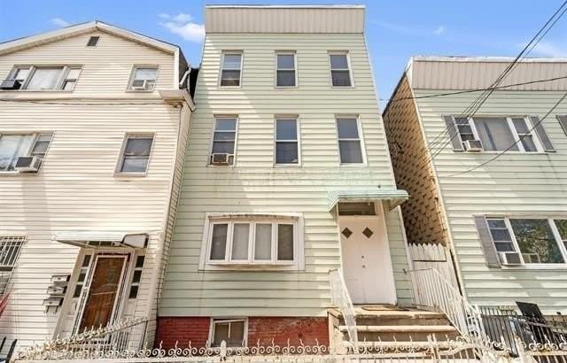 17 Hancock Ave #3