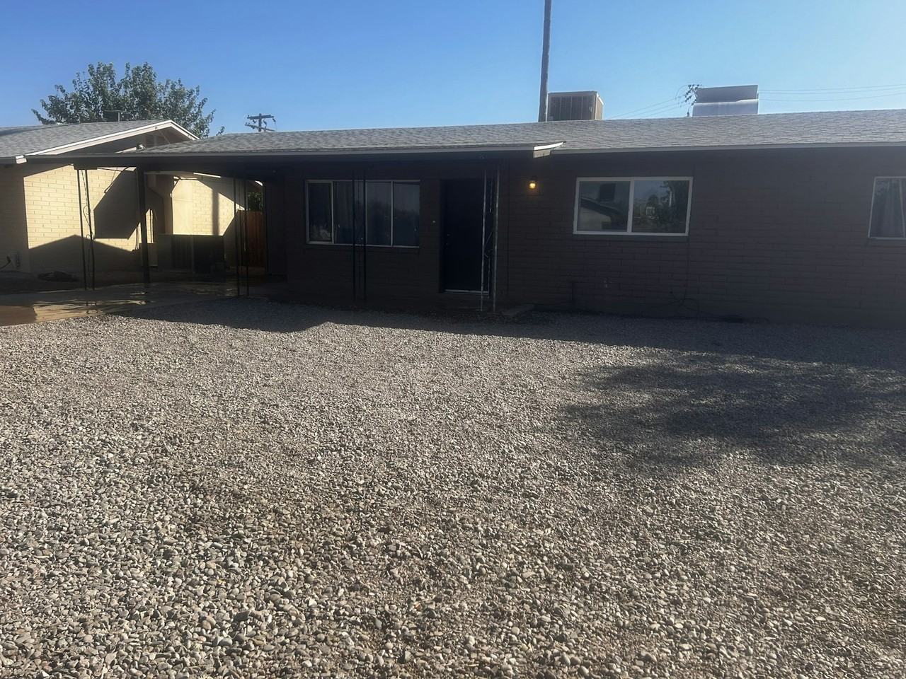 1173 N 4th St - Photo 2 of 23