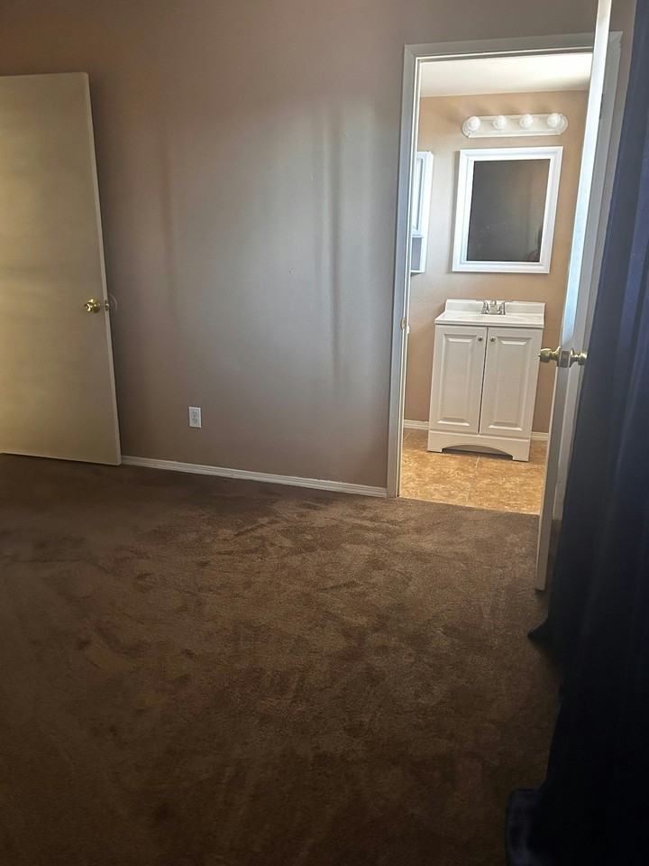 1173 N 4th St - Photo 6 of 23