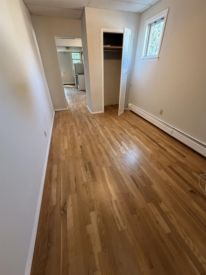 213 Webster Ave #2R - Photo 2 of 9