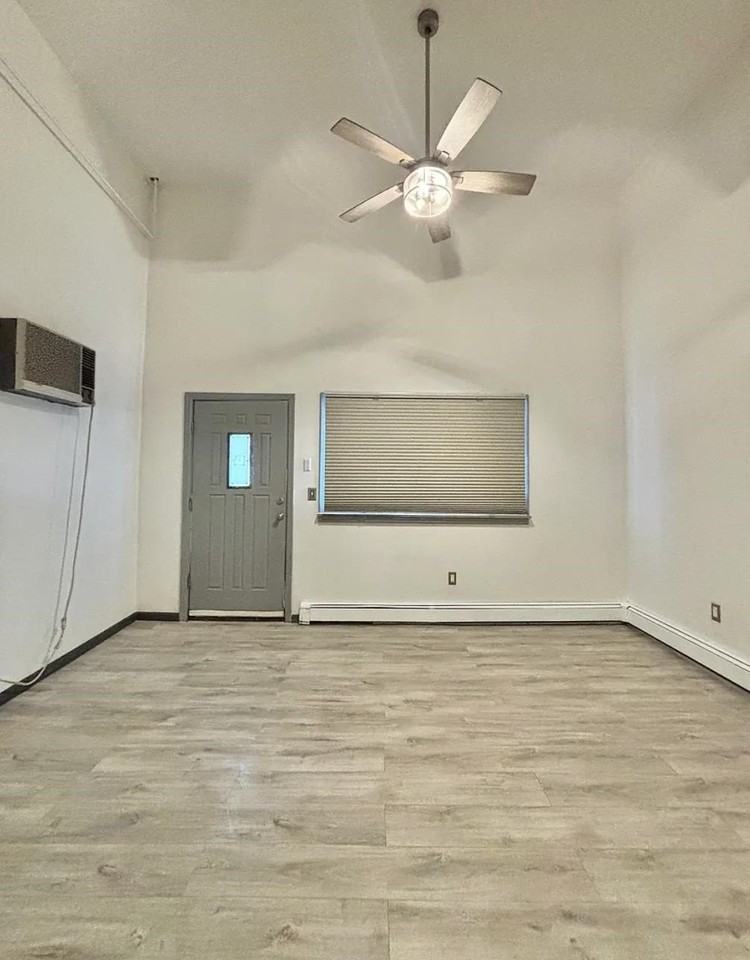215 Avenue B #1F - Photo 4 of 7