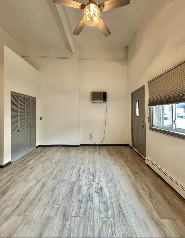 215 Avenue B #1F - Photo 6 of 7