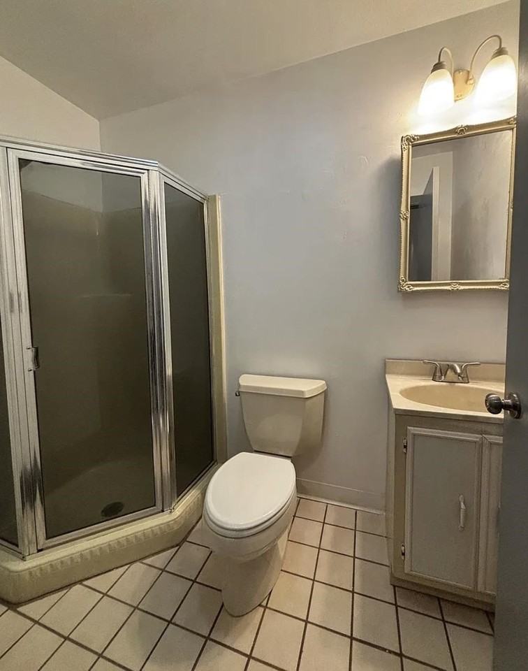 215 Avenue B #1F - Photo 7 of 7