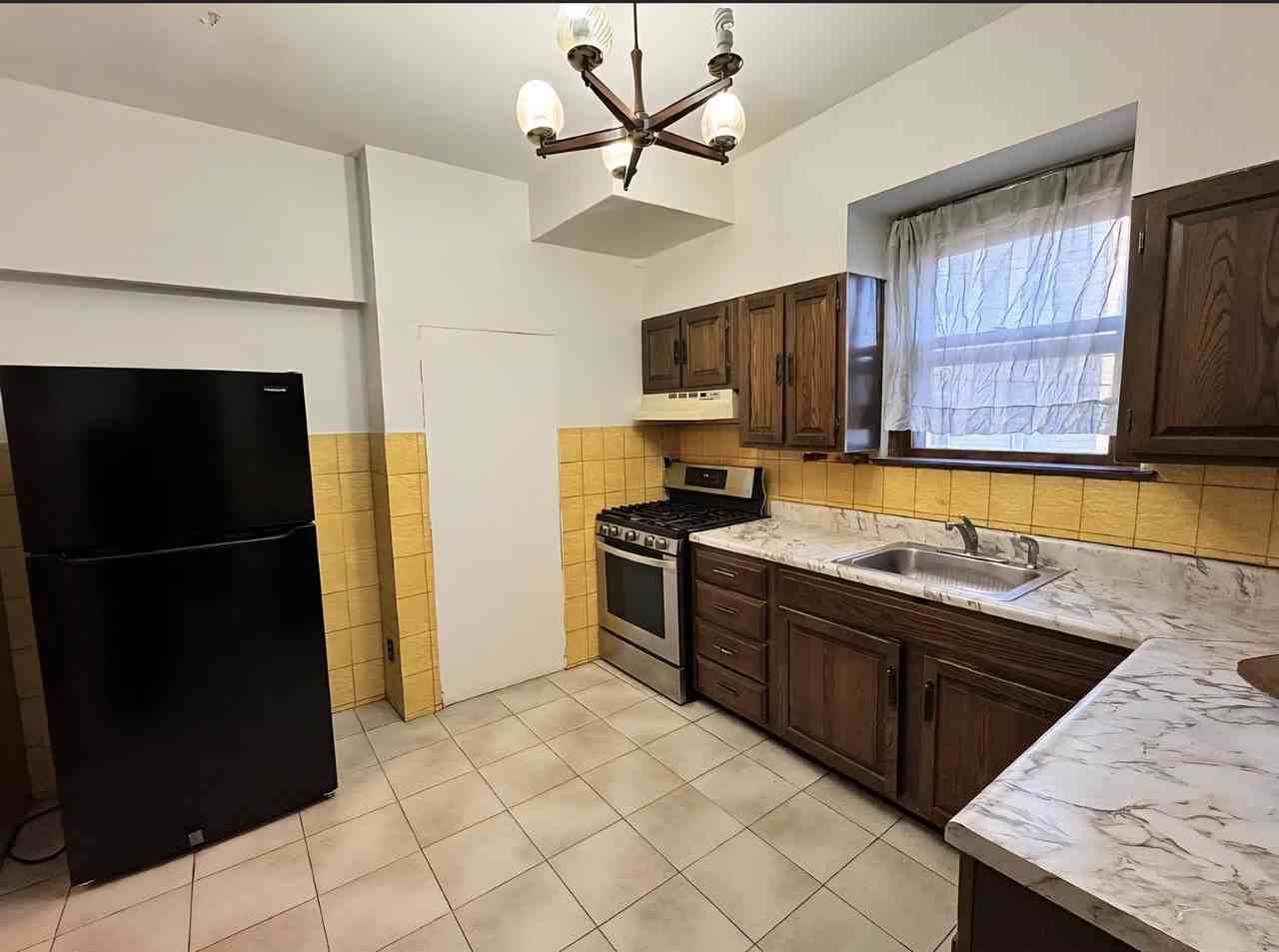 379 Liberty Ave #1 - Photo 3 of 14