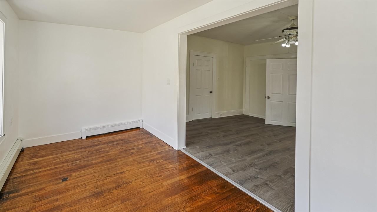 1120 73rd St #1 - Photo 7 of 19