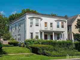 featured image of 117 N 3rd Ave