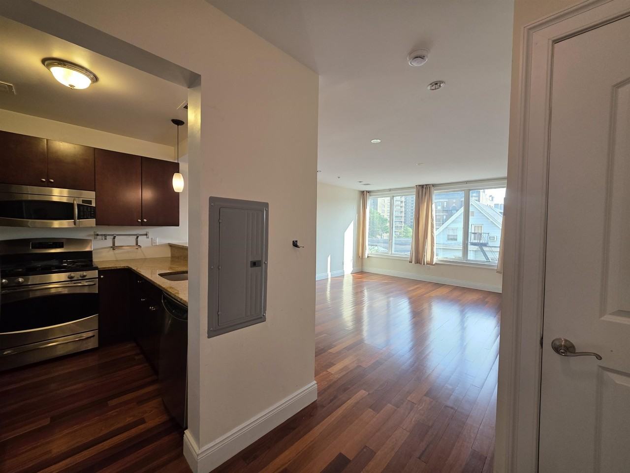 34-40 48th St #B2 - Photo 5 of 26