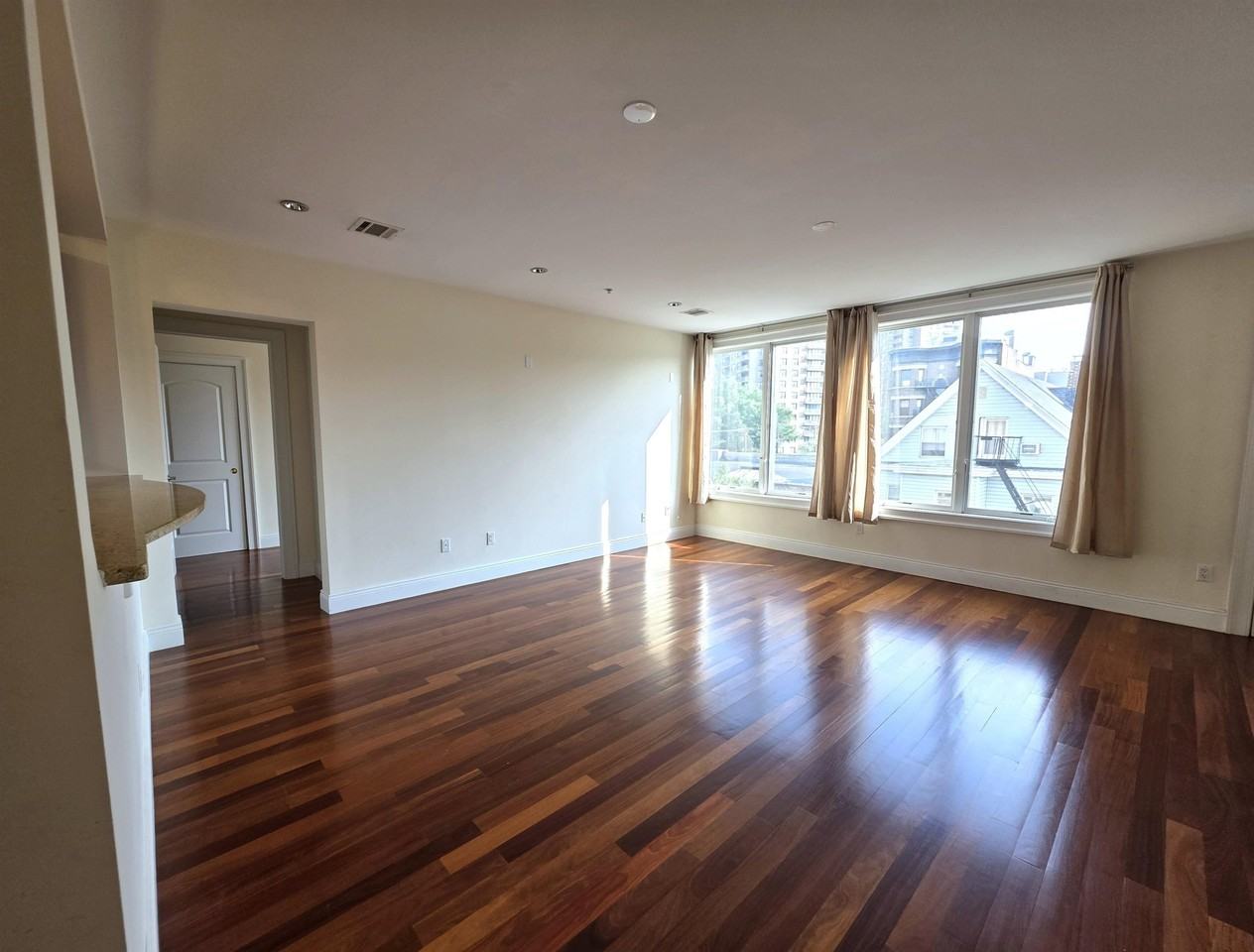 34-40 48th St #B2 - Photo 6 of 26