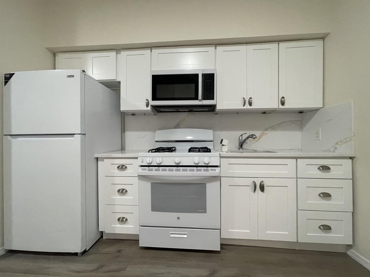 265 Baldwin Ave #3R - Photo 6 of 29