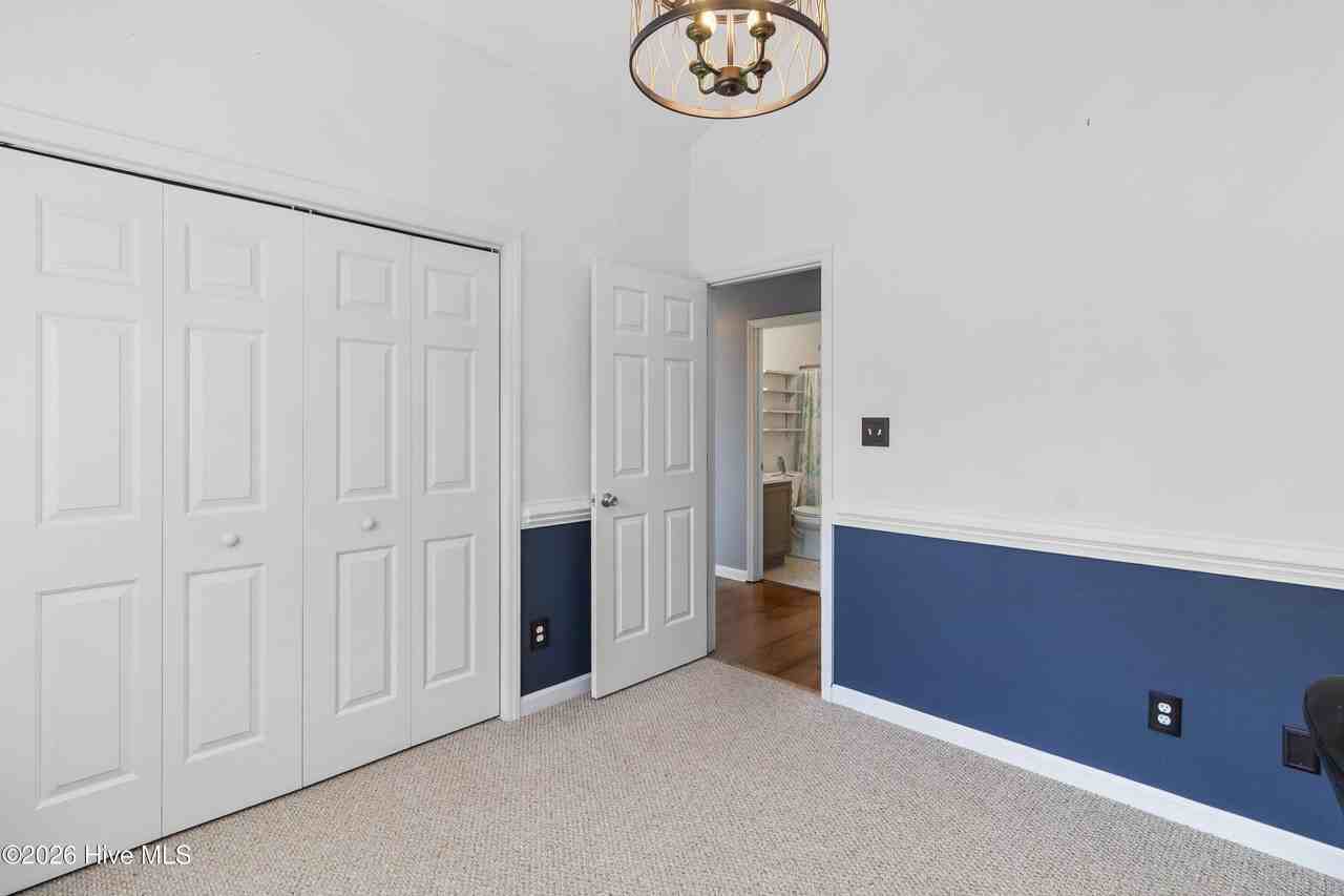 108 Camberly Ln - Photo 6 of 39