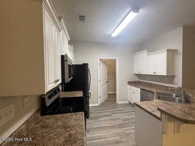 768 Keyes Dr - Photo 4 of 13