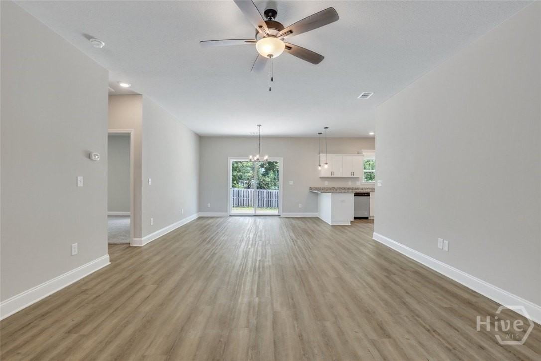 234 Hayden Pl - Photo 6 of 38