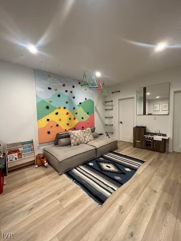 570 Tyner Way - Photo 3 of 20