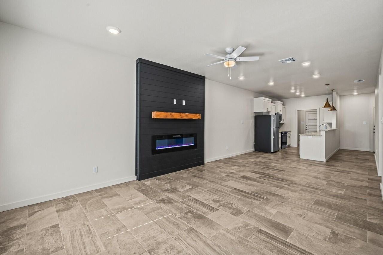 1115 N 7th St - Photo 4 of 22