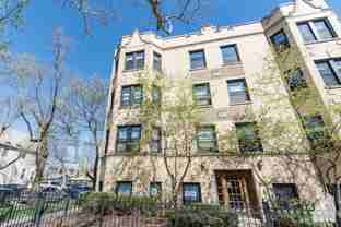 5075 N Wolcott Ave - Photo 1 of 1