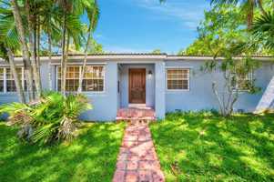featured image of 2301 Tequesta Ln #2301