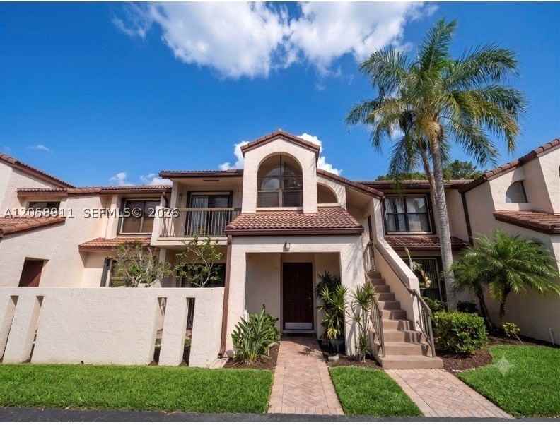 9814 Nob Hill Ct #9814 - Photo 3 of 22