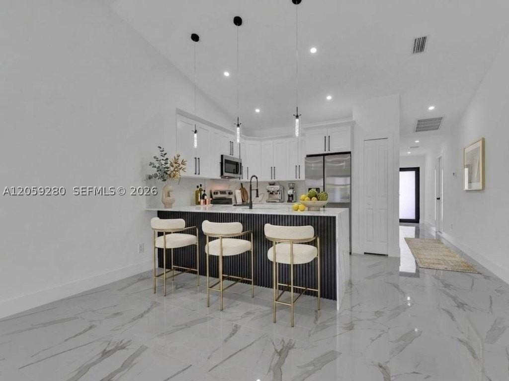 4745 13th St Sw #4747 - Photo 5 of 34