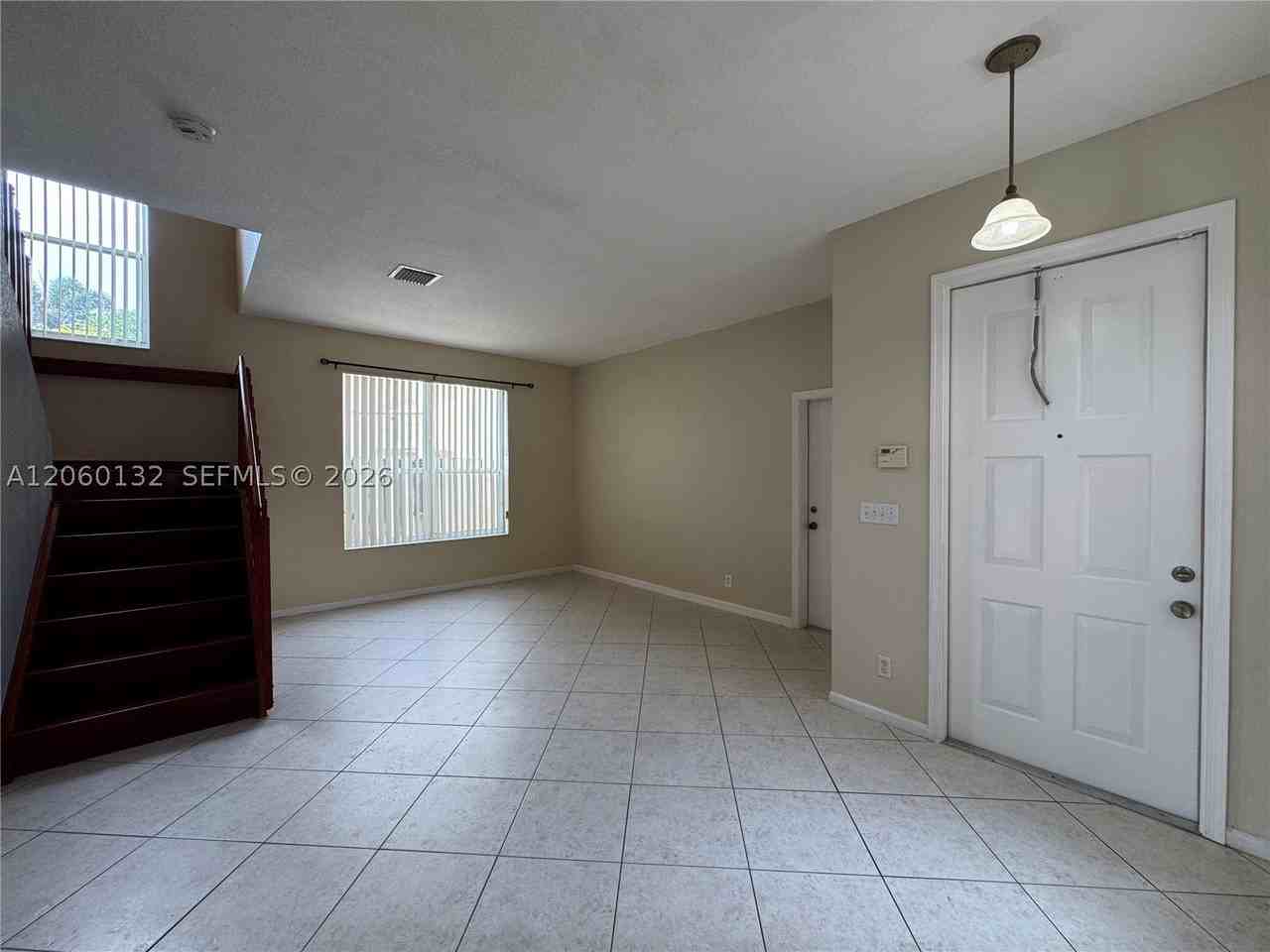 1893 Sw 149th Ave - Photo 5 of 32