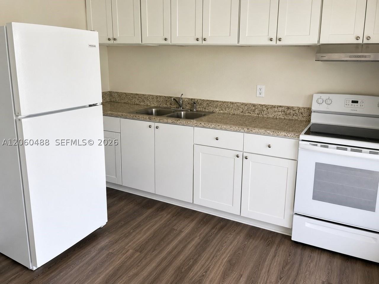 8924 Nw 35th Ct #8924 - Photo 3 of 8