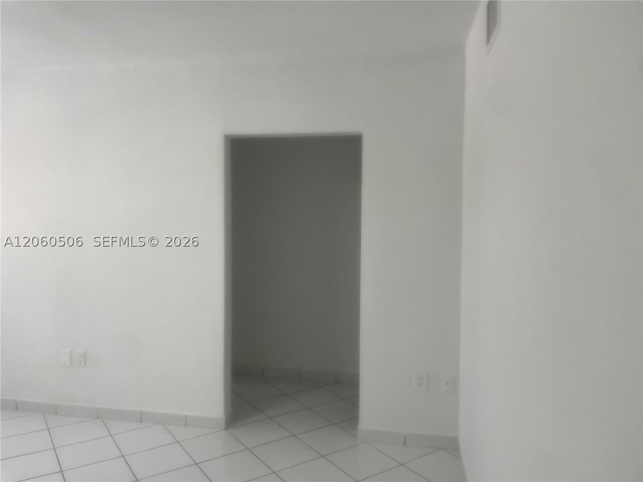 3430 Sw 10th St #3 - Photo 6 of 20