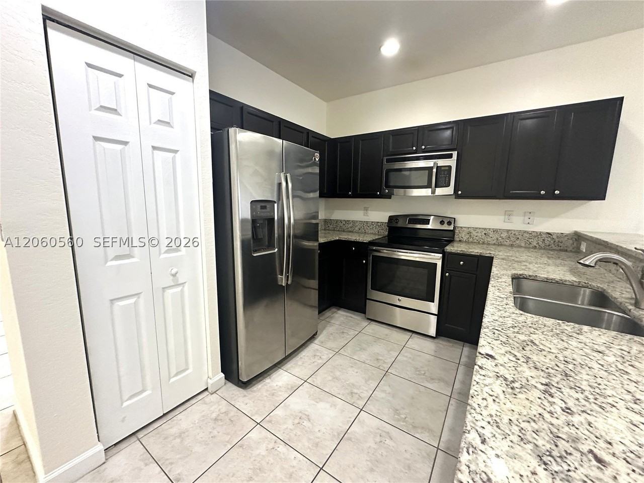 11544 Sw 151st Ave #0 - Photo 3 of 18