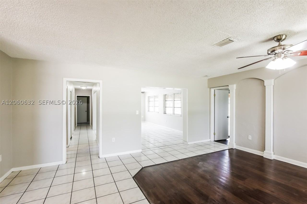 4896 Nw 6th Ct - Photo 7 of 18