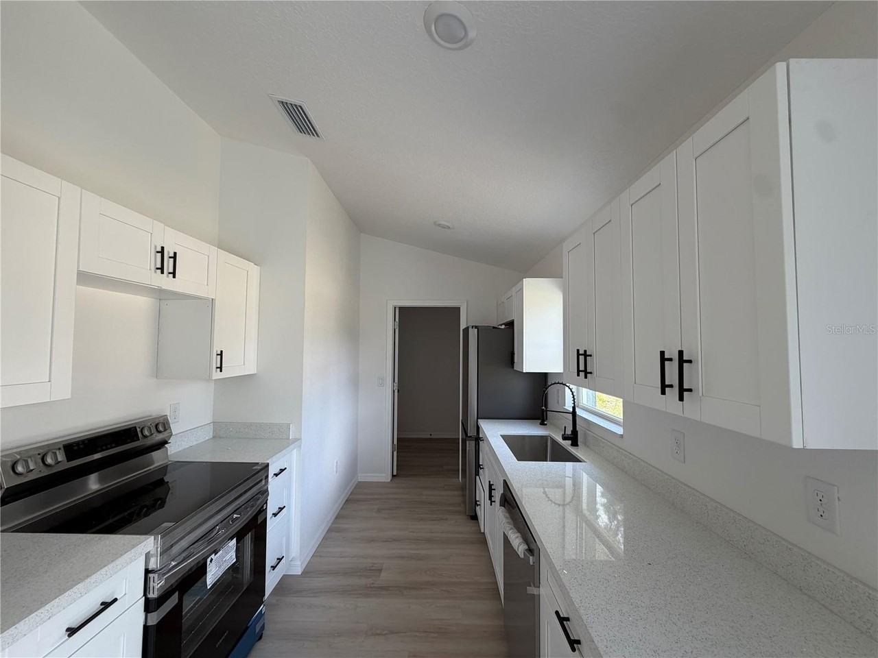 2691 Sw 148th Ct - Photo 7 of 12
