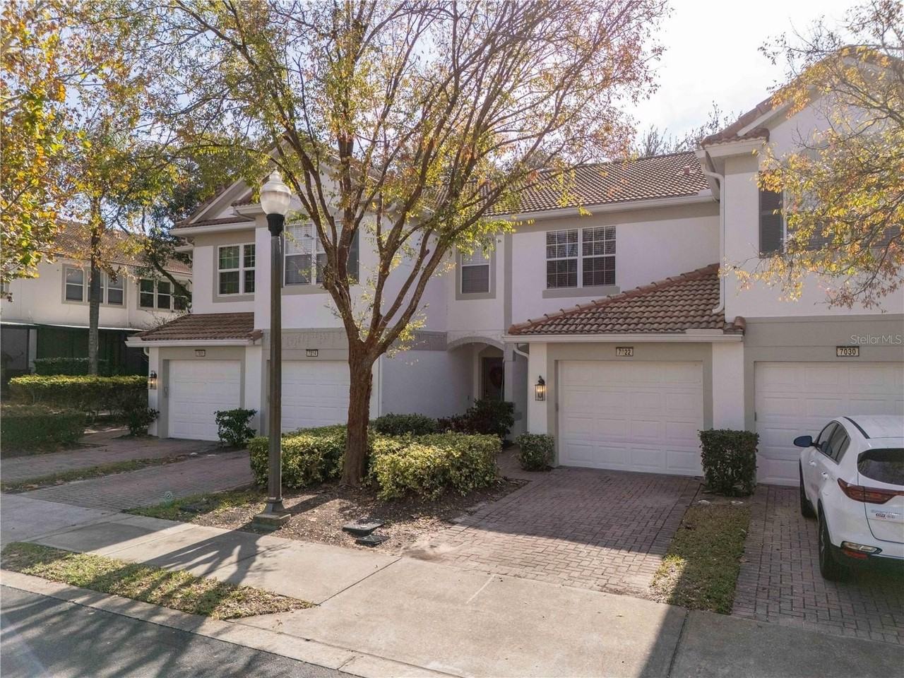 6979 Sperone St - Photo 2 of 19