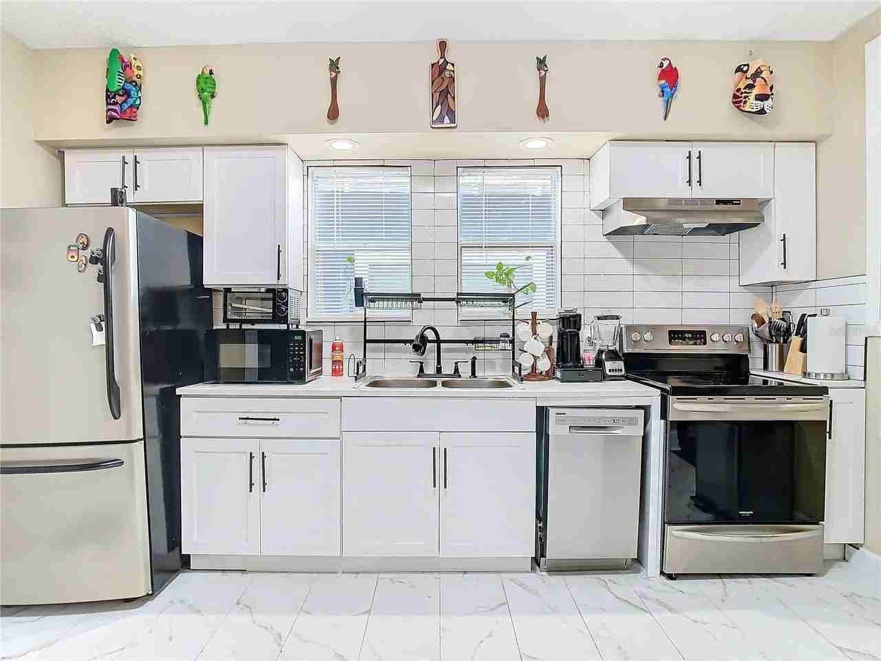 2904 Sanchez St - Photo 7 of 21