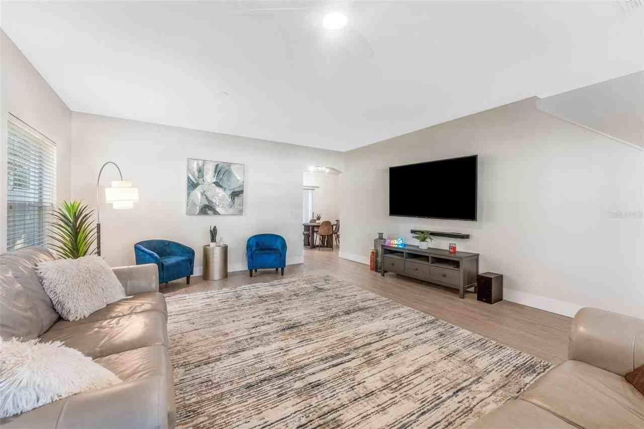 2944 Prairie Iris Dr - Photo 6 of 33