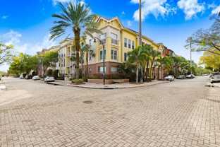 2440 W Horatio St #1012 - Photo 1 of 1