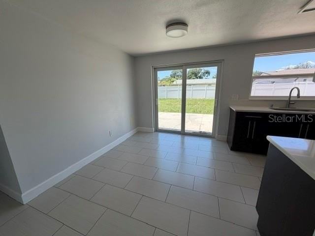 7904 Woodvine Cir - Photo 5 of 21
