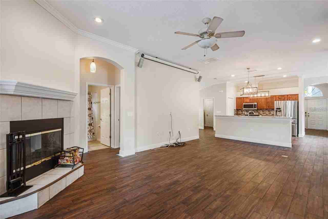 4007 Harbor Lake Dr - Photo 7 of 26