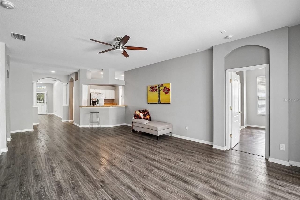 6111 Gannetside Pl - Photo 2 of 12