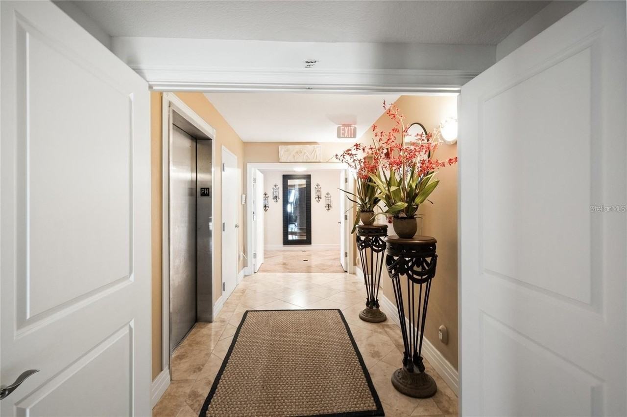 1350 Gulf Blvd #901 - Photo 2 of 34