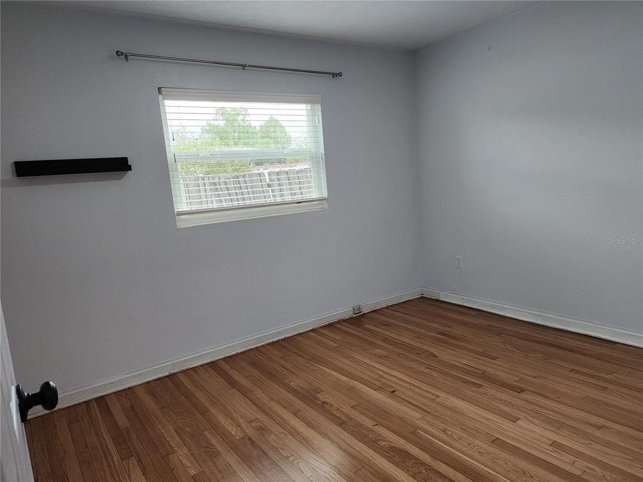 8 Poinsettia Dr - Photo 5 of 27