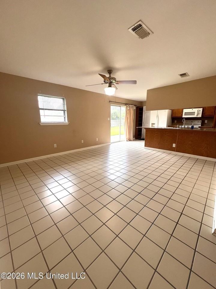 15309R Royal St - Photo 6 of 21