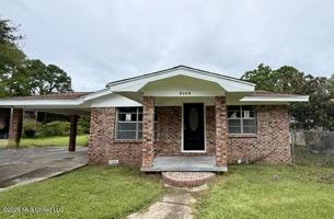 featured image of 5125 Community Ave