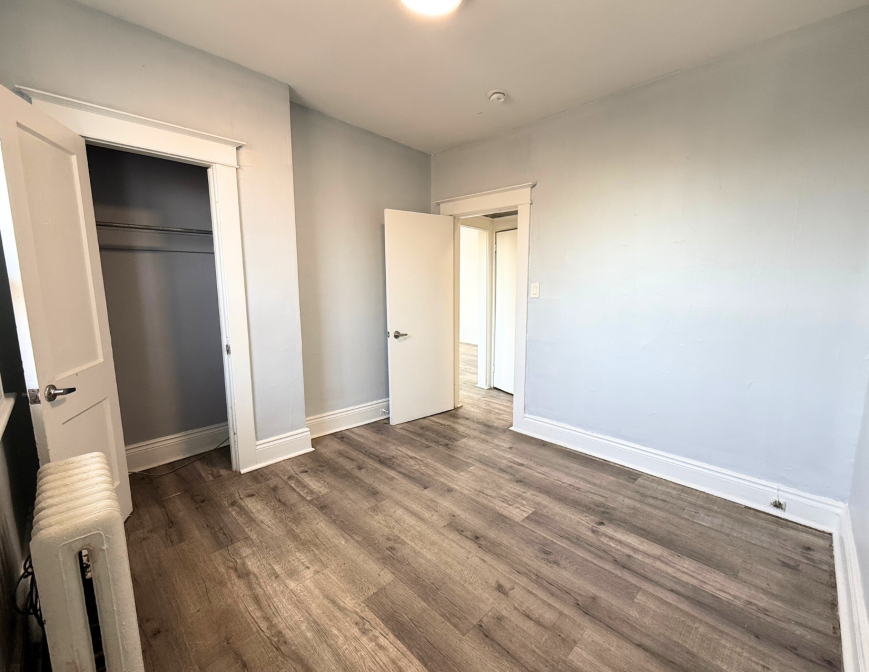 128 Carrick Ave - Photo 7 of 10