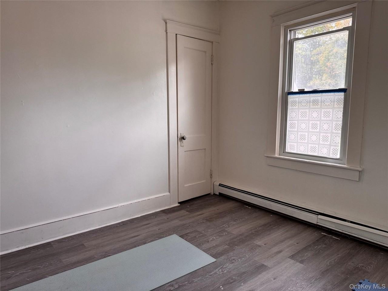 109 Lake Ave - Photo 7 of 15