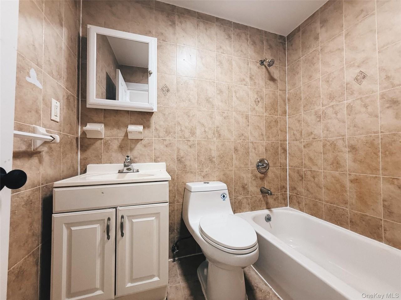 14568 221st St #1 - Photo 7 of 13
