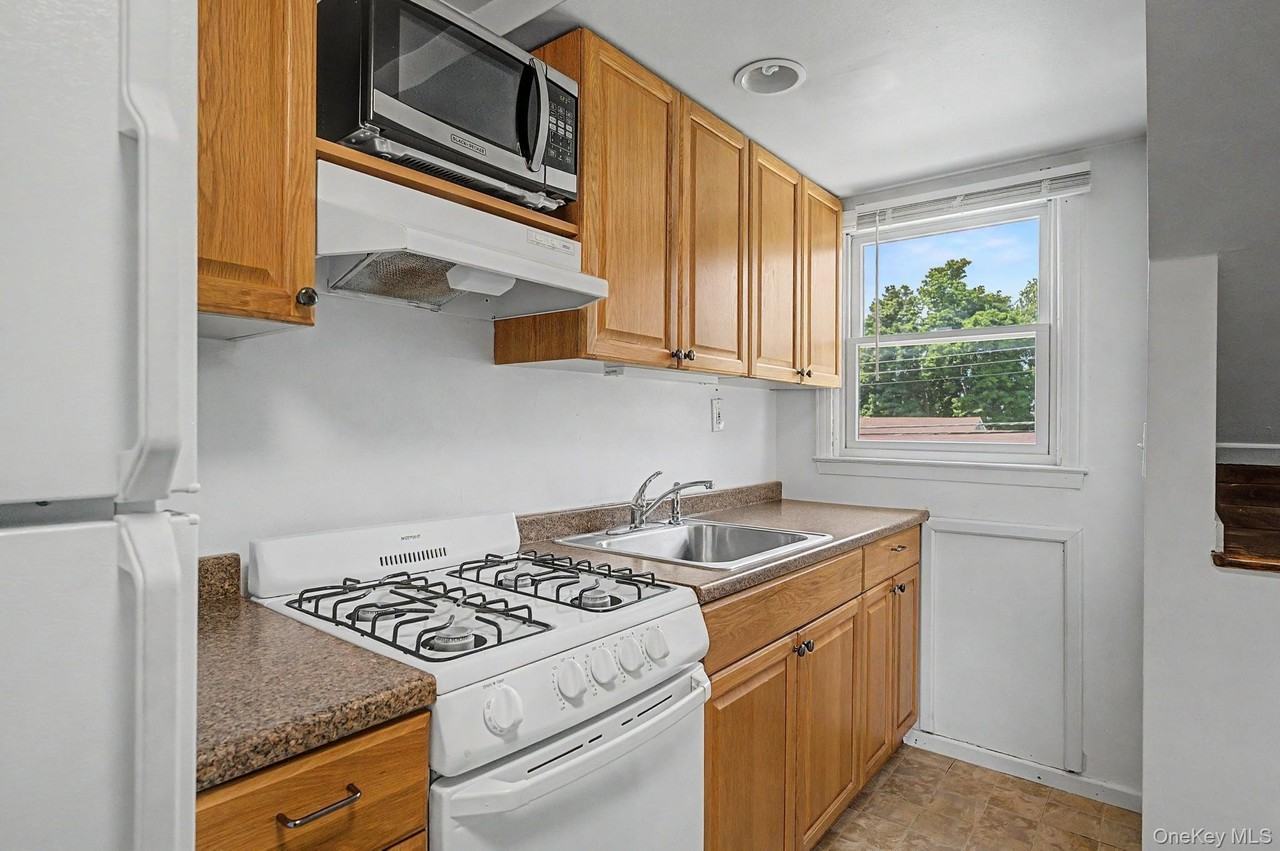 18 Heath Ln - Photo 7 of 18