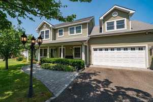 featured image of 414 2nd Ave W